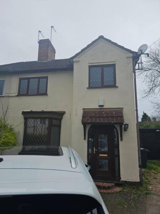 Quiet Family Home Tettenhall 外观 照片